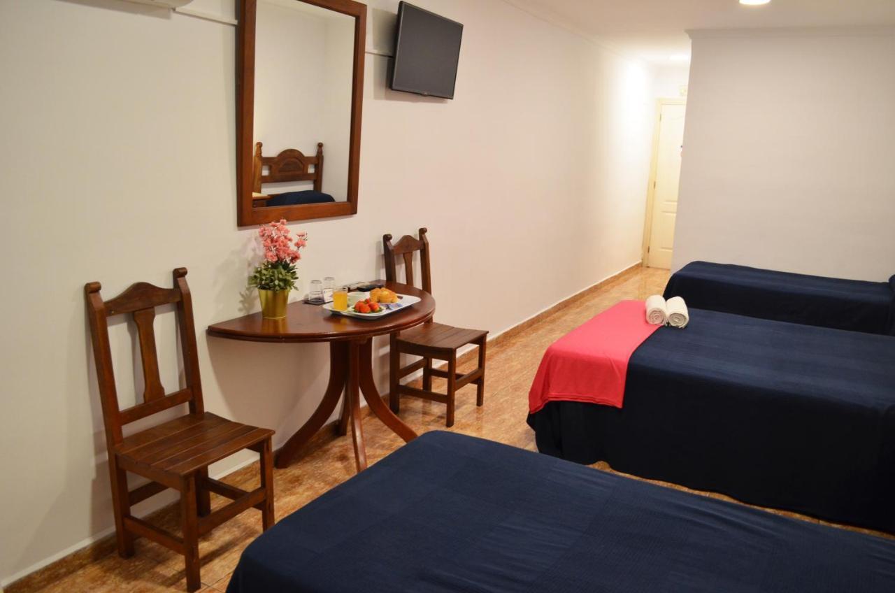 Hotel Manantiales Torremolinos Buitenkant foto